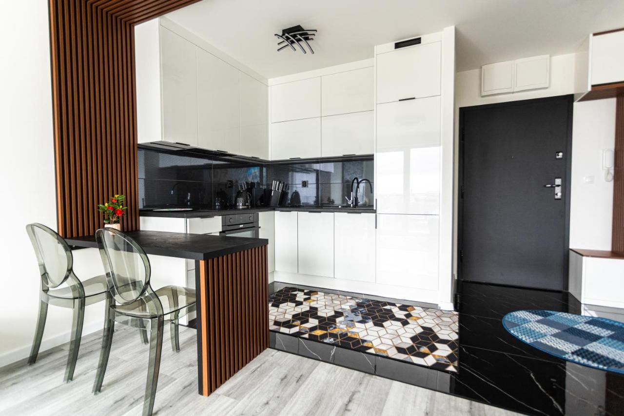 Vena Apartmets - Braniborska 10G Parking Apartment - Wroclaw — Photos 3